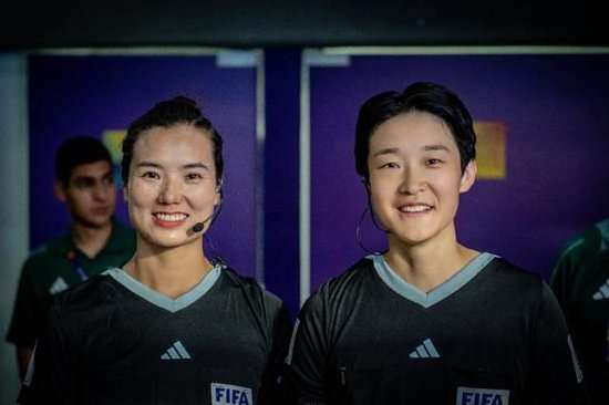 自由人对阵节奏在线观看_自由人对阵节奏视频直播_自由人对阵节奏比赛直播