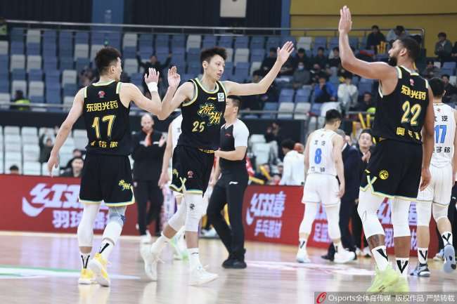 上海海港vs 大连英博海发高清直播_上海海港vs 大连英博海发免费观看直播在线_上海海港vs 大连英博海发现场直播