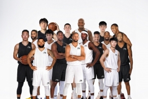攻防转换成关键！李宁旗下NBA球员如何凭默契锁定胜局