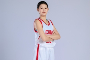媒体评论：中国U17女篮体能接近极限，虽有不足却表现抢眼，未来前景值得期待